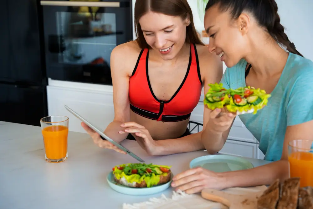 Personal Trainer Helps With Diet